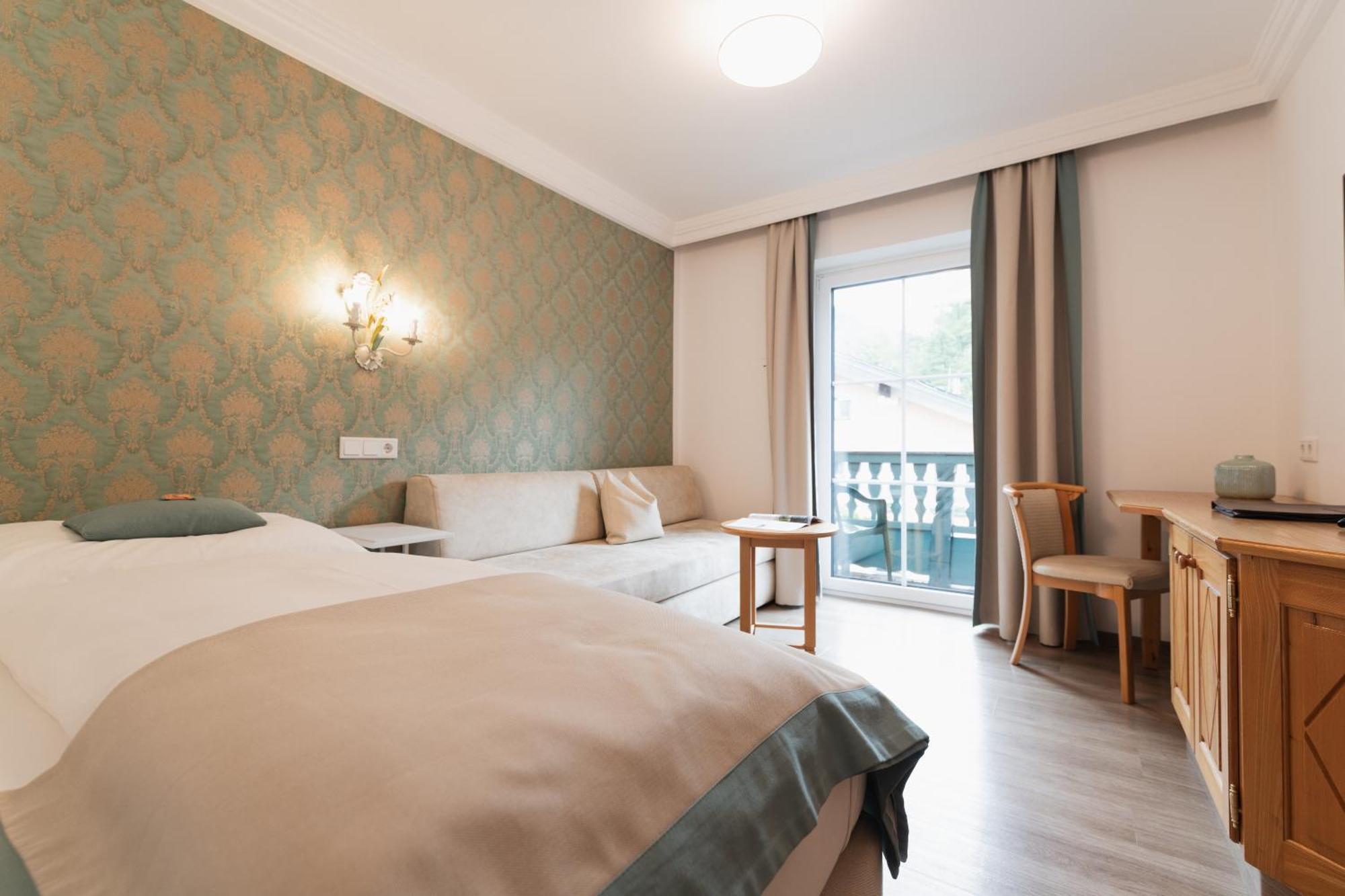 Gasthof Hotel Hauslwirt ゴリング・アン・デア・ザルツァッハ エクステリア 写真